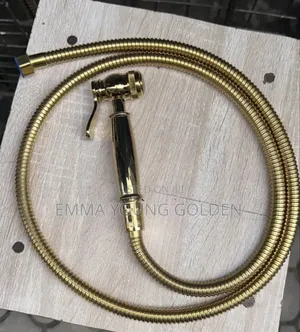 Mmaat Golden Pressing Shower