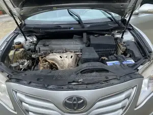 Toyota Camry 2008 Silver