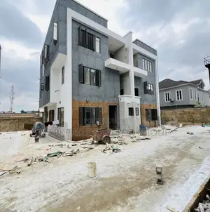 4bdrm Duplex in Maryland Lagos for sale