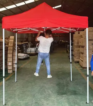 Foldable Canopy for Outdoors 10*10 Feet.