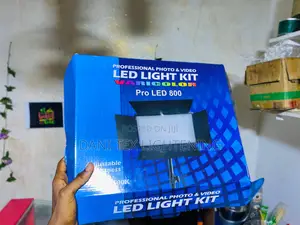 Professional Photo and Video Led Light Kit by 800 Variable Colors