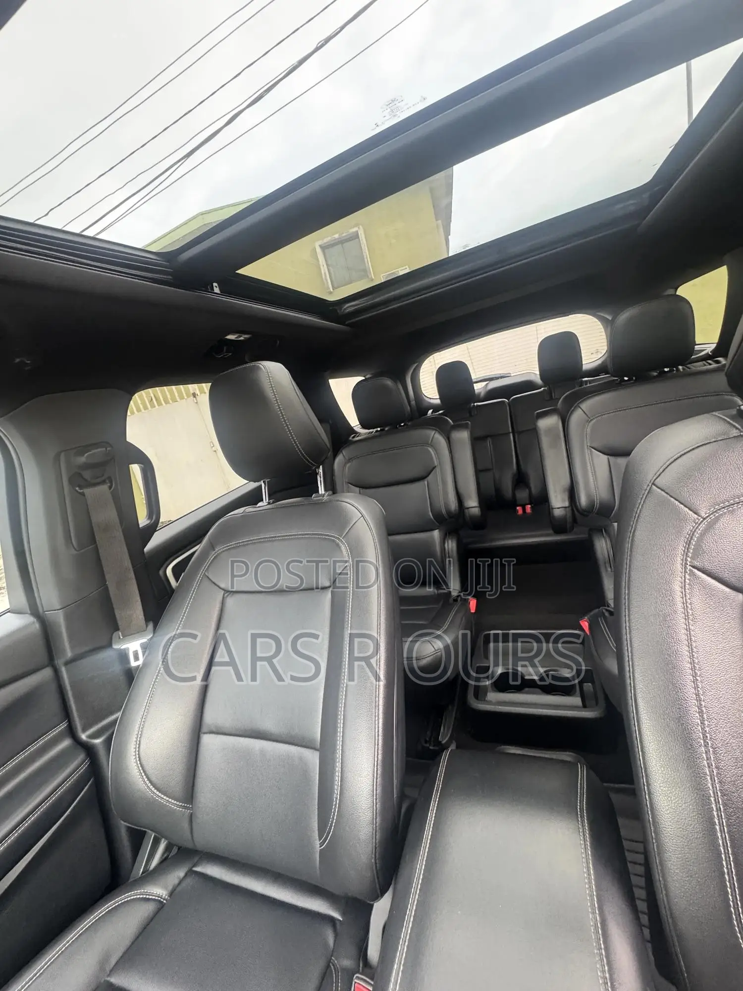 Ford Explorer 2020 White