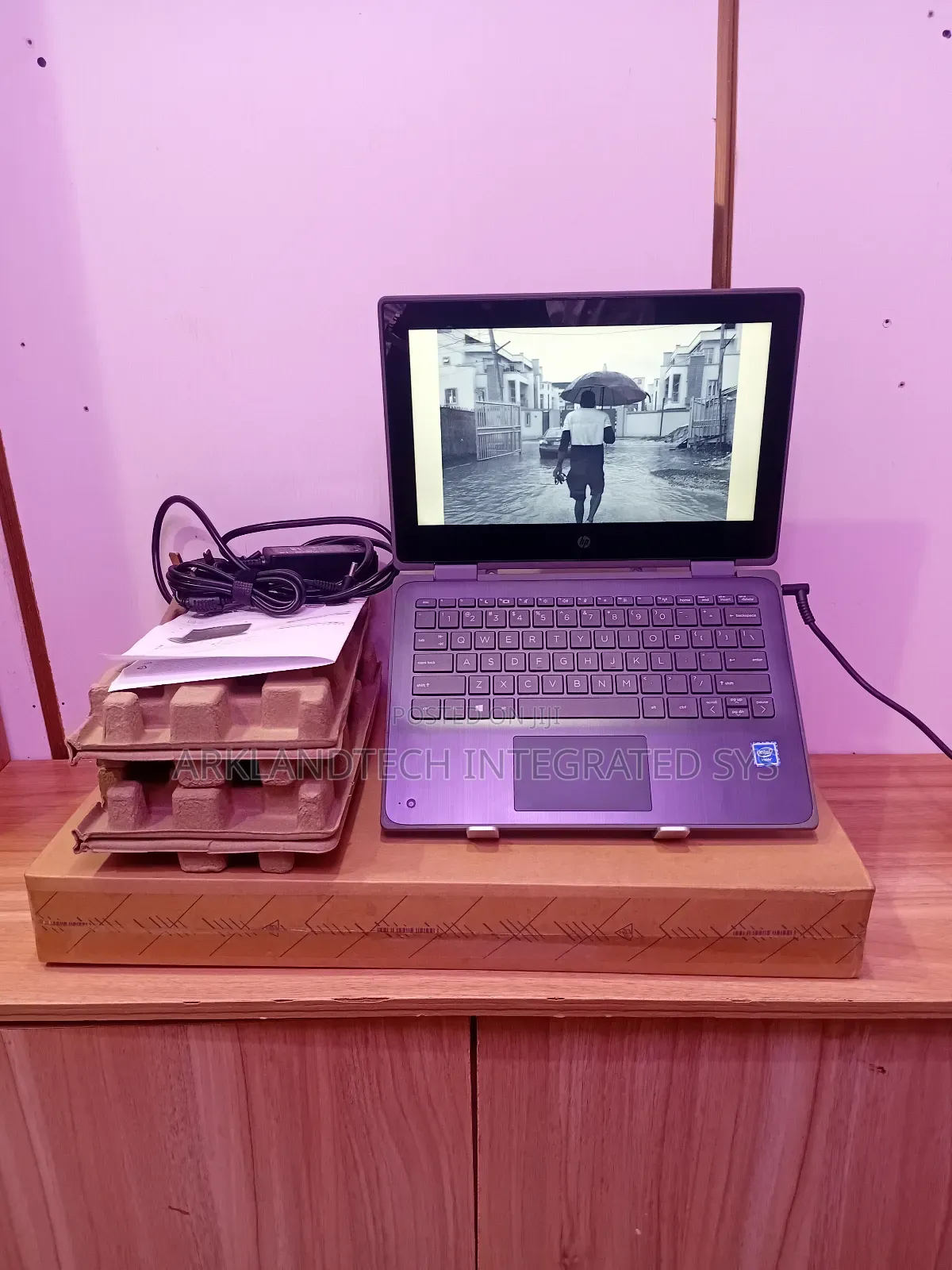 New Laptop HP ProBook 6550B 4GB Intel Celeron SSD 128GB