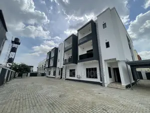 4bdrm Townhouse/Terrace in Jahi for sale