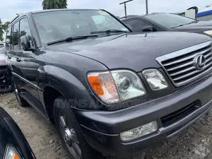 Lexus LX 470 Sport Utility 2007 Gray