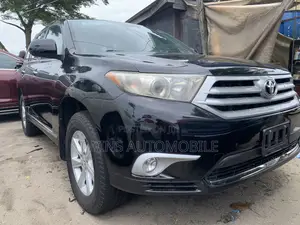 Toyota Highlander Limited 2012 Black