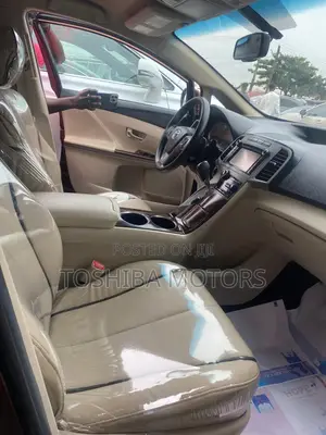 Toyota Venza AWD 2010