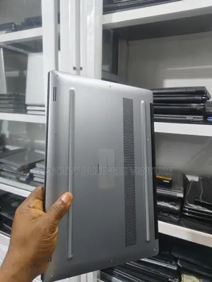Laptop Dell Precision 5540 16GB Intel Core I7 SSD 512GB