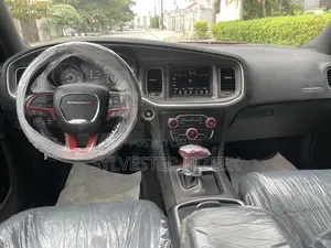 Dodge Charger 2019 Red