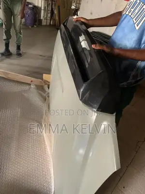 Bonnet With Bonnet Chrome Toyota Tundra 2018/2020 Model