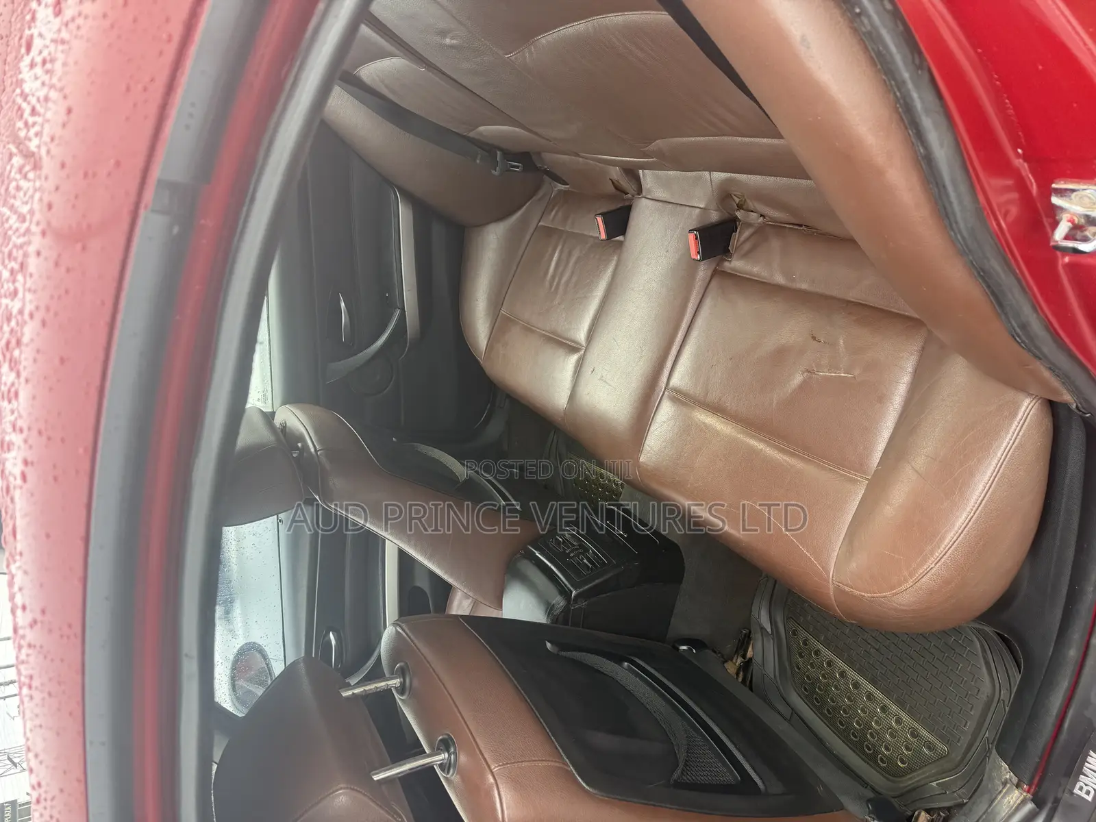 BMW 330i 2009