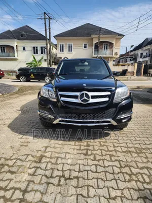 Mercedes-Benz GLK-Class 350 2014 Black