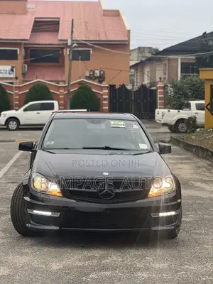 Mercedes-Benz C300 Sport 4Matic Sedan AWD (3.5L 6cyl 7A) 2013 Black