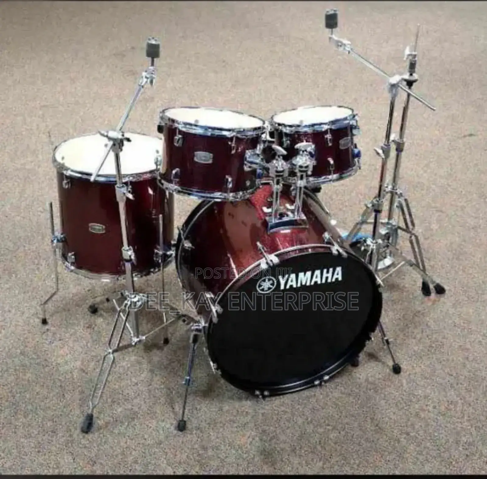 Yamaha Drum Set 5 Piece