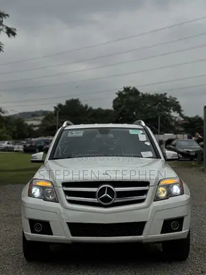 Mercedes-Benz GLK-Class 350 4MATIC 2012 White