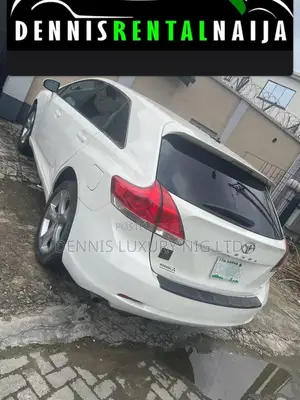 Toyota Venza Stylish Comfortable Suvrental Self-Drive or With Driver