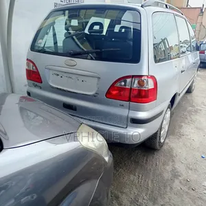 Ford Galaxy 2003 Silver