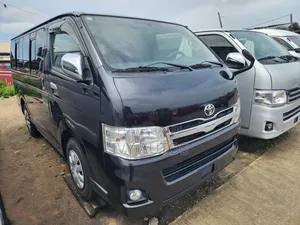 Toyota HiAce 2012 Black