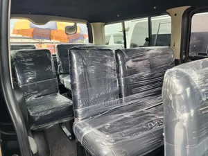 Toyota HiAce 2012 Black