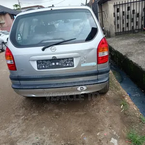 Opel Zafira 2002 Silver