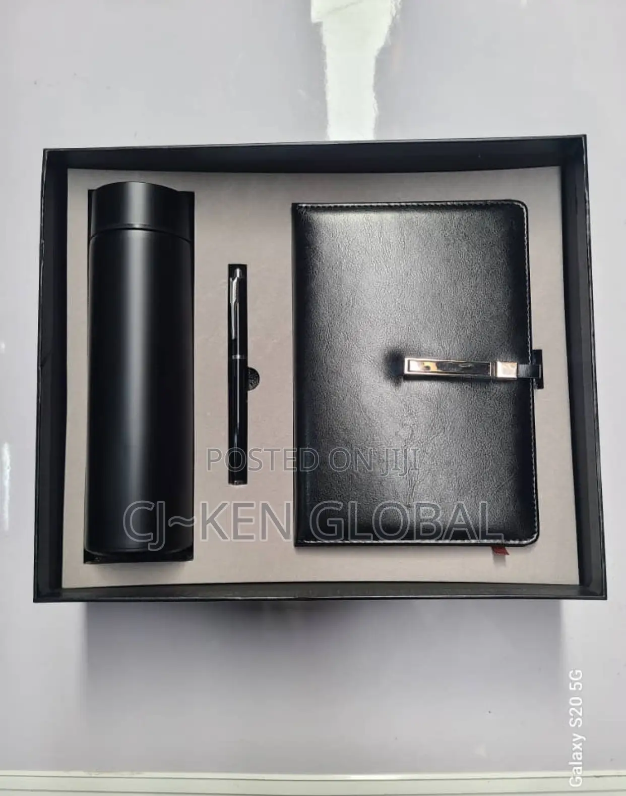 Corporate Set