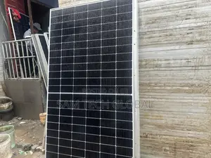 Canadian 450watts Panel