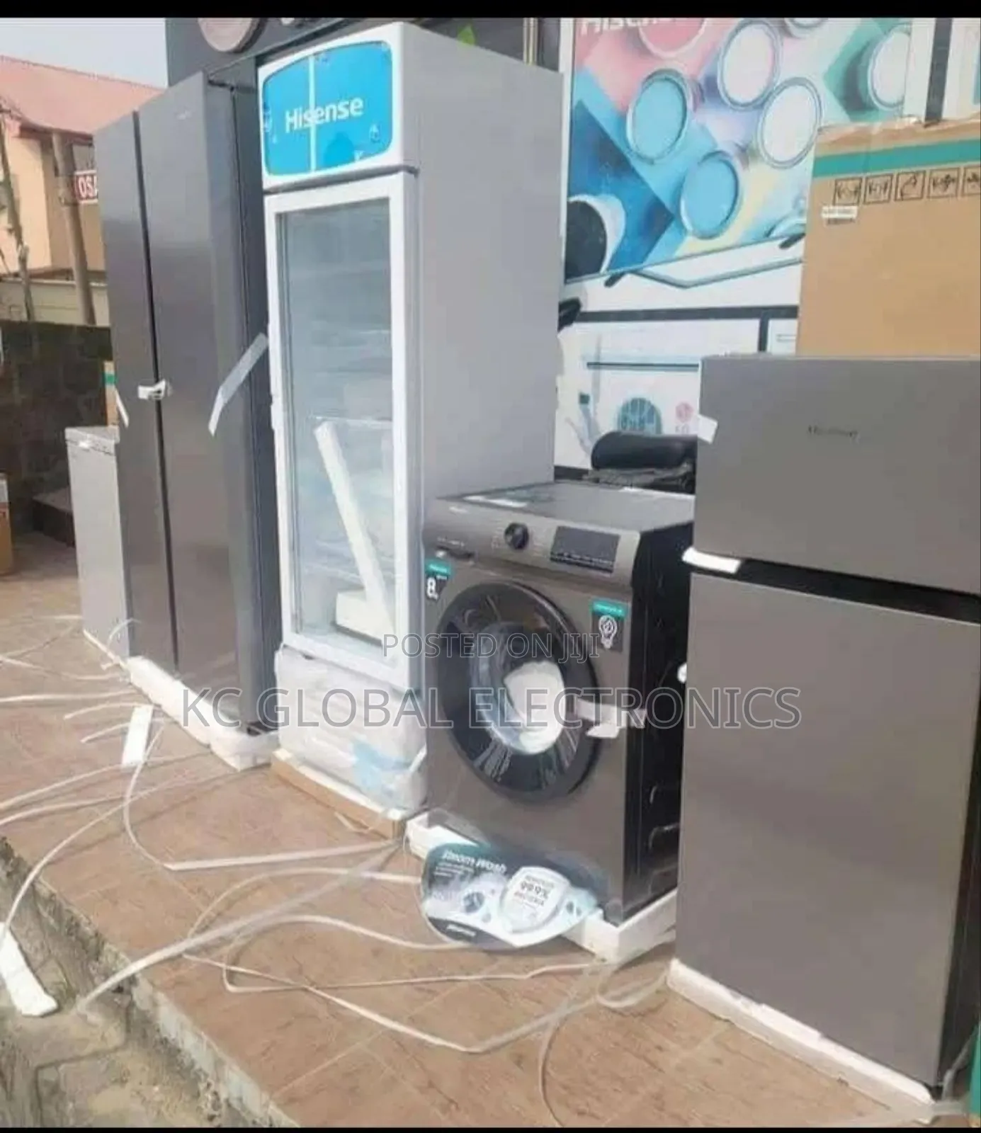 Hisense Show Cafe Refrigerator