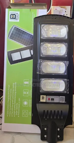 400w 4eyes Solar Street Light