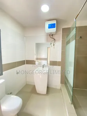 2bdrm Apartment in Lekki Phase 1 for rent