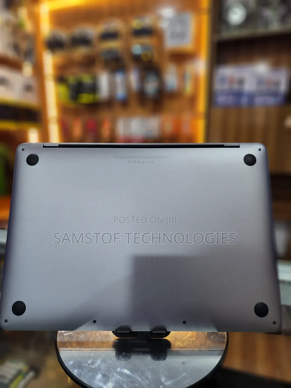 Laptop Apple MacBook Pro 2017 8GB Intel Core i5 SSD 256GB