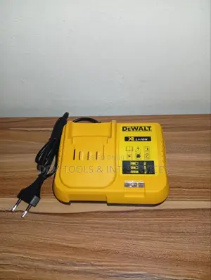 Dewalt 3-Pin Battery Charger