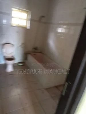 5bdrm Duplex in Wuse Zone for rent