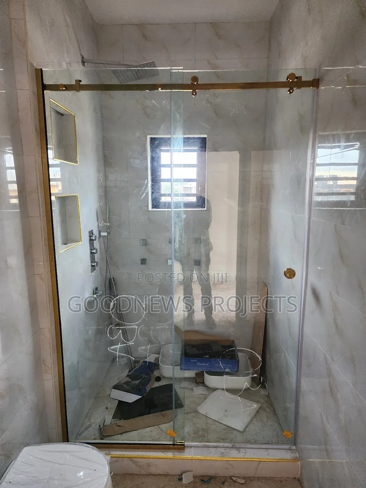 Gold Sliding Shower Cubicle