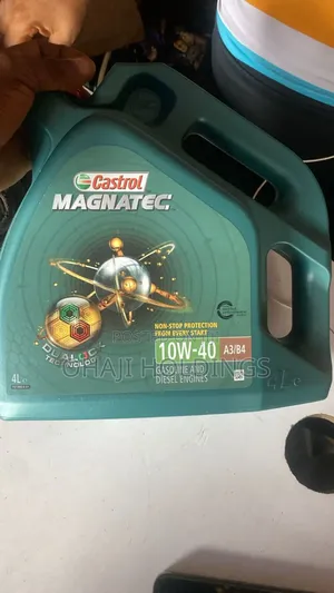 Castrol Magnatec Motor Oil. Dual Lock Technology 4l ( Brand New)