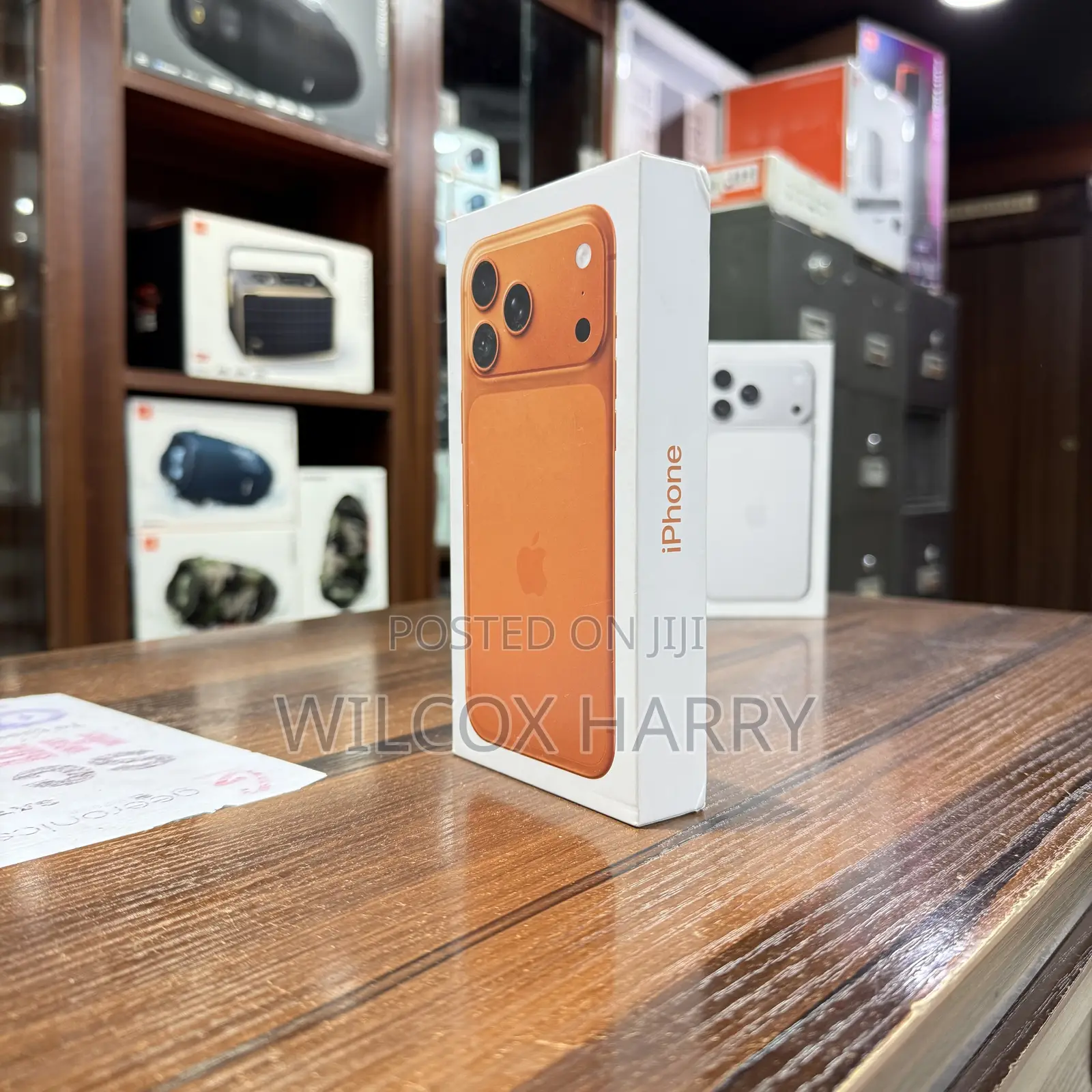 New Apple iPhone 17 Pro Max 256 GB Orange
