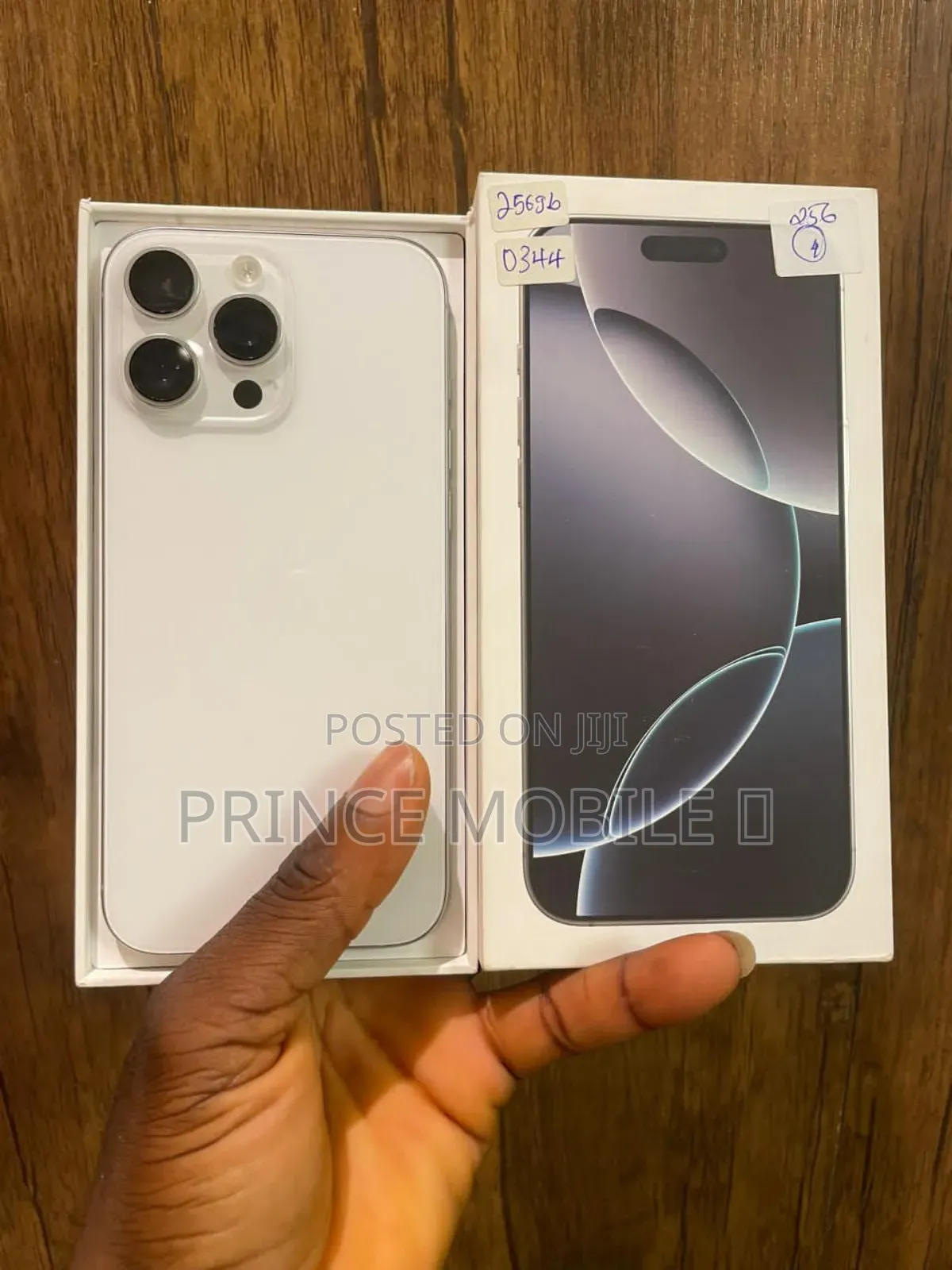 Apple iPhone 16 Pro Max 256 GB White