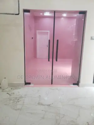 Make Your Space Look Expensive! 10mm Glass Ante Room Door – Clean