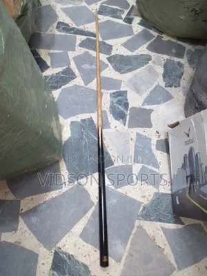 Heavy Non-Detachable Short Snooker Stick