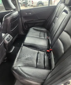 Honda Accord Touring V-6 4dr Sedan (3.5L 6cyl 6A) 2015 White
