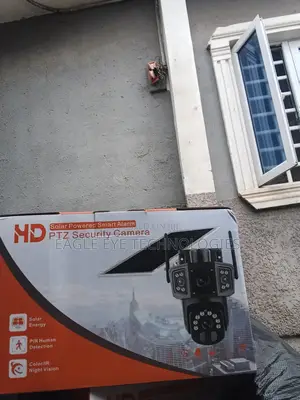 Three Lens 4g Solar Powered Camera