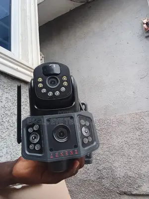 Three Lens 4g Solar Powered Camera