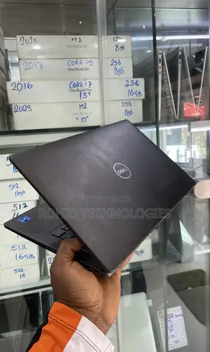 Laptop Dell Latitude 7420 32GB Intel Core i7 SSD 512GB