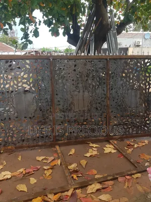 Laser Design Gate