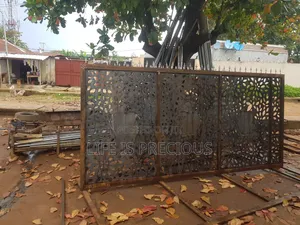 Laser Design Gate