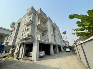 3bdrm Block of Flats in Ikate Lekki for rent