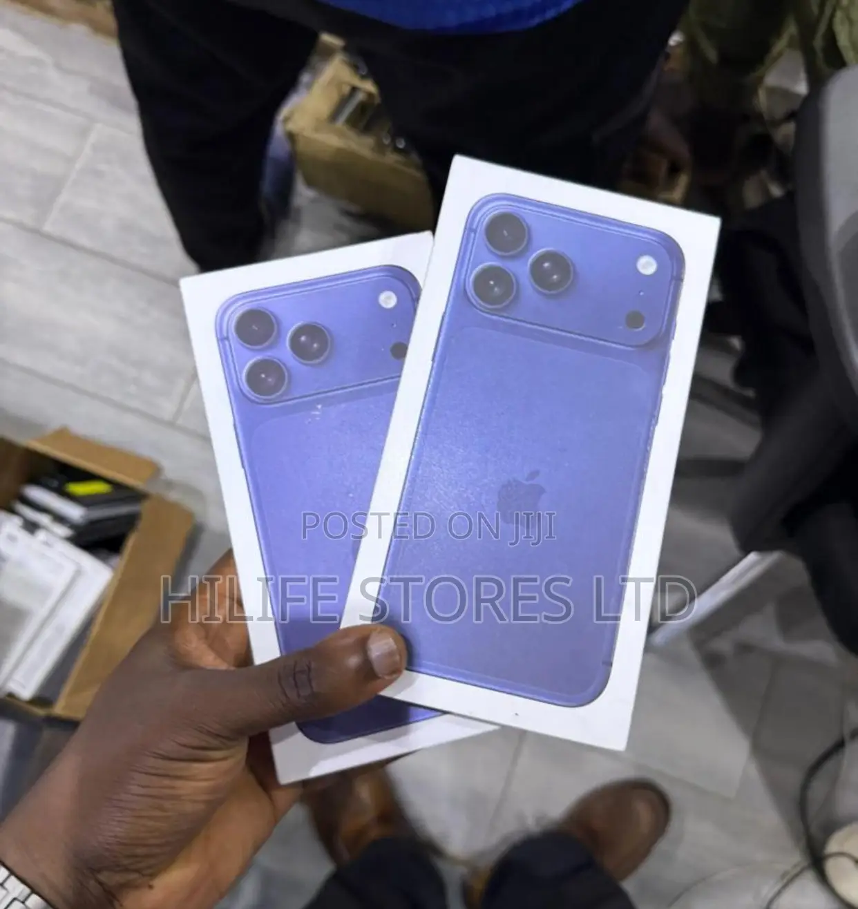 New Apple iPhone 17 256 GB