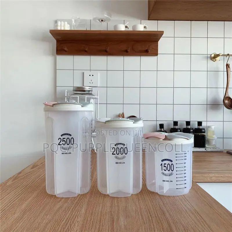 Compartment Cereal Food Storage Container