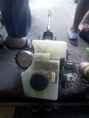 Toyota 4 Runner 2003,2004 Abs Pump