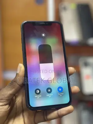 Apple iPhone 11 64 GB Black