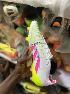 Adidas Predator Fold Tongue
